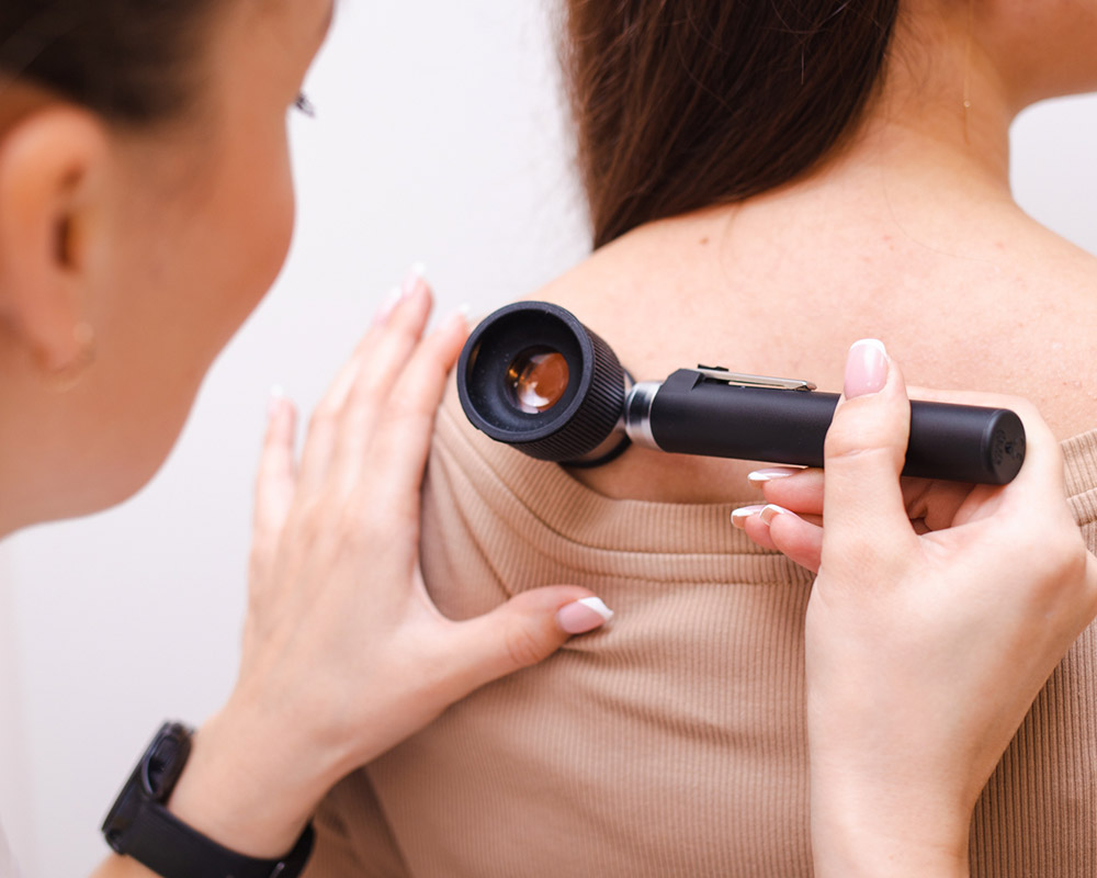 Дерматолог